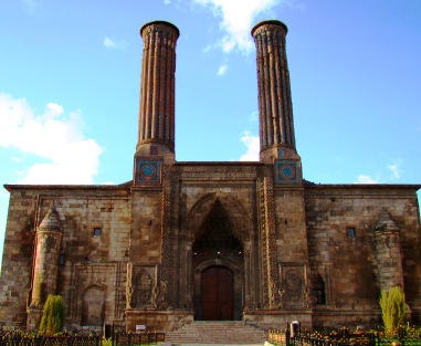 00-webErzurum_Cifte_Minareli_Sunrise